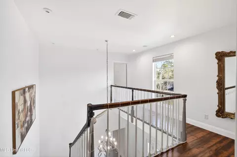 Entry Way - 6730 Alewa Pl, Diamondhead, MS 39525 photo 4 of 7