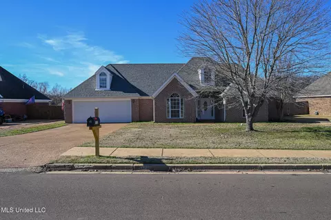 1123 Tara Dr, Hernando, MS 38632
