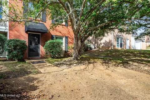 36 Northtown Rd #B, Jackson, MS 39211