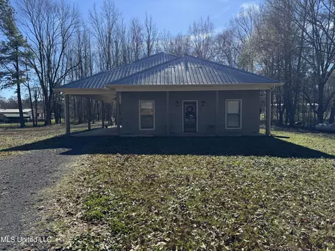 1225 Noble Dr, Edwards, MS 39066
