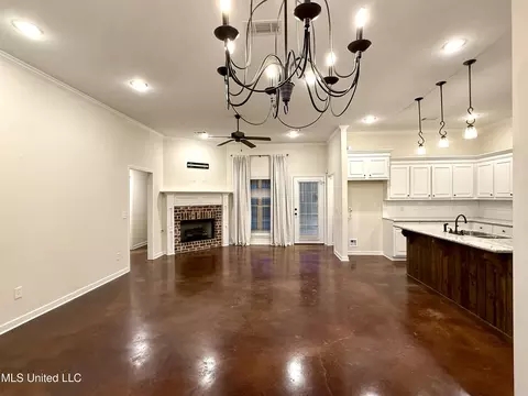 Living - 921 Filmore Dr, Brandon, MS 39042 photo 3 of 4