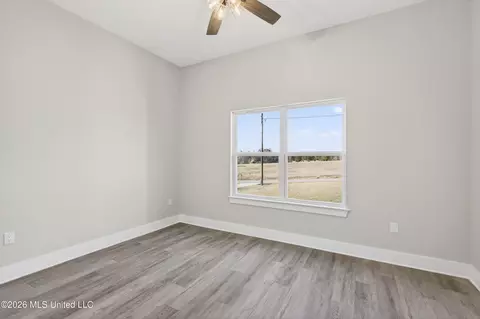 Bedroom - 7 Shadow Wood Dr, Mchenry, MS 39561 photo 4 of 4