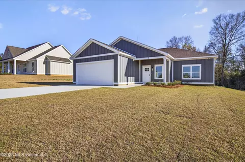Exterior - 7 Shadow Wood Dr, Mchenry, MS 39561 photo 2 of 6