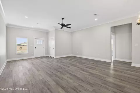 Living - 7 Shadow Wood Dr, Mchenry, MS 39561 photo 2 of 3