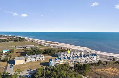 1515 E Beach Blvd #105, Pass Christian, MS 39571