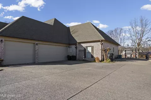 1838 Gracie Rd, Hernando, MS 38632 photo 4