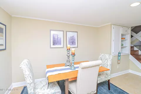 Dining - 65 Breakers Ln, Ridgeland, MS 39157 photo 1 of 2