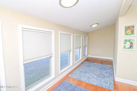 Entry Way - 65 Breakers Ln, Ridgeland, MS 39157 photo 3 of 3