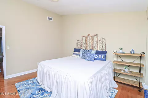 Bedroom - 65 Breakers Ln, Ridgeland, MS 39157 photo 2 of 7