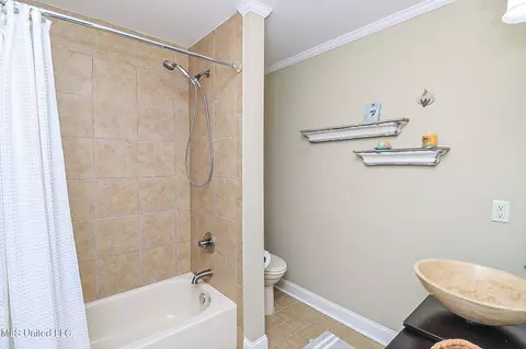Bath - 65 Breakers Ln, Ridgeland, MS 39157 photo 12 of 12