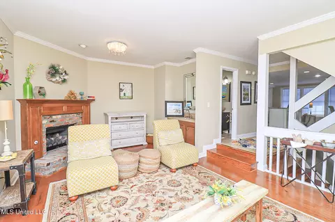 Living - 65 Breakers Ln, Ridgeland, MS 39157 photo 1 of 4