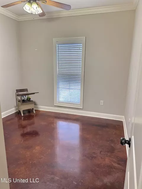 Bedroom - 303 Ridge Pointe Dr, Brandon, MS 39042 photo 5 of 5