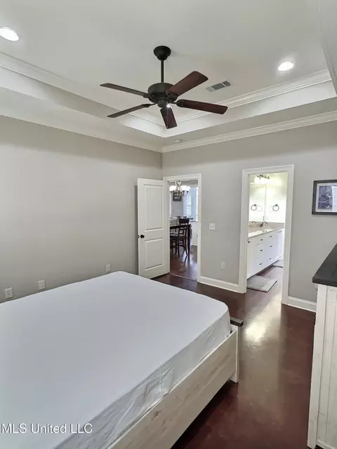 Bedroom - 303 Ridge Pointe Dr, Brandon, MS 39042 photo 3 of 5
