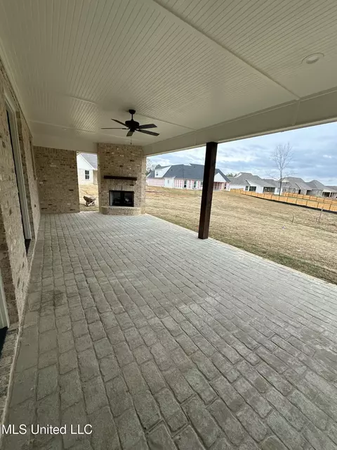 Exterior - 377 Wellstone Pl, Madison, MS 39110 photo 2 of 3