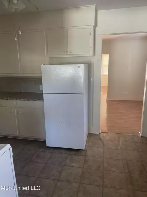 Other - 305 NW 3rd Ave, Magee, MS 39111 photo 7 of 8