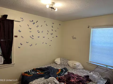 Bedroom - 520 E Choctaw St, Magee, MS 39111 photo 1 of 1