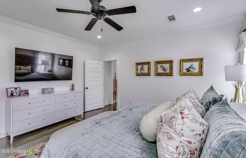 Bedroom - 104 Leah Cv, Canton, MS 39046 photo 3 of 8