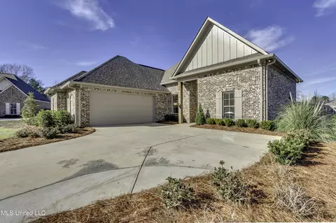 Exterior - 104 Leah Cv, Canton, MS 39046 photo 4 of 15