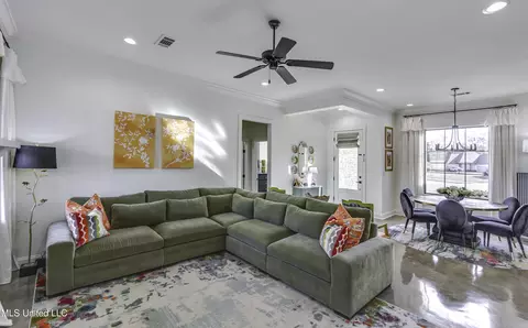 Living - 104 Leah Cv, Canton, MS 39046 photo 2 of 4