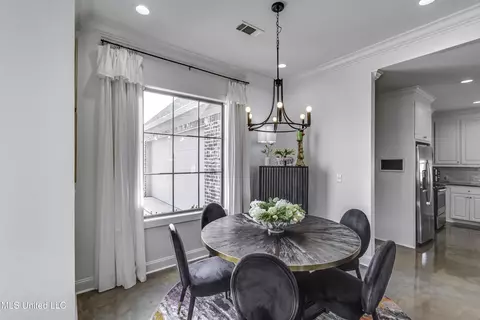 Dining - 104 Leah Cv, Canton, MS 39046 photo 4 of 4