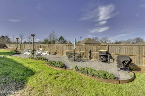 Exterior - 104 Leah Cv, Canton, MS 39046 photo 7 of 15