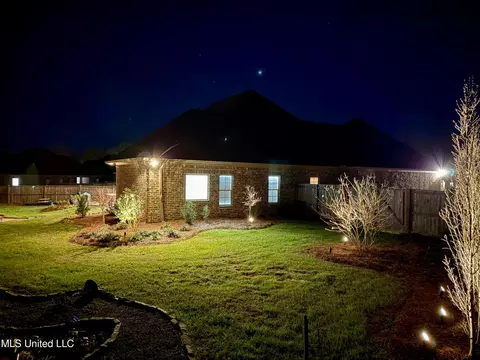 Exterior - 104 Leah Cv, Canton, MS 39046 photo 15 of 15