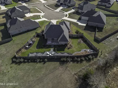 View/Area - 104 Leah Cv, Canton, MS 39046 photo 3 of 7