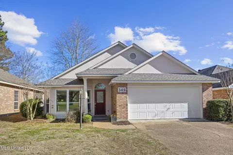345 E Cascades Cir, Clinton, MS 39056
