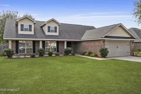 116 Saltmeadow Cir, Ocean Springs, MS 39564
