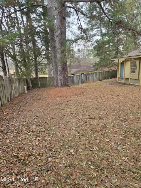Exterior - 38 Cedar Pl, Jackson, MS 39212 photo 2 of 2