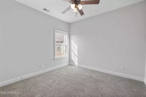 Bedroom - 1802 Millers Cv, Nesbit, MS 38651 photo 4 of 4