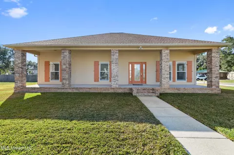 400 S Burke Ave, Long Beach, MS 39560