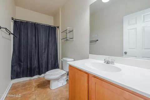 Bath - 101 Stapleton Dr, Canton, MS 39046 photo 1 of 1