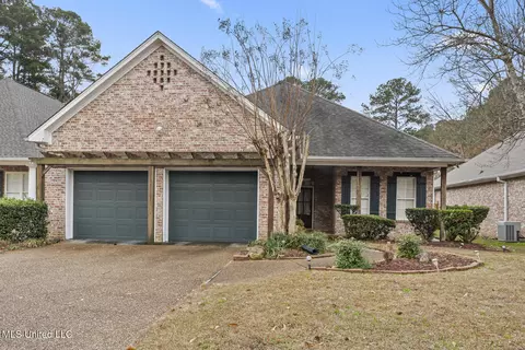 231 Garden St, Ridgeland, MS 39157