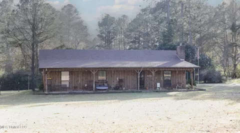 1182 E Robb St, Summit, MS 39666 photo 1