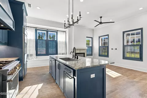 Kitchen - 210 Amelia St, Madison, MS 39110 photo 1 of 1