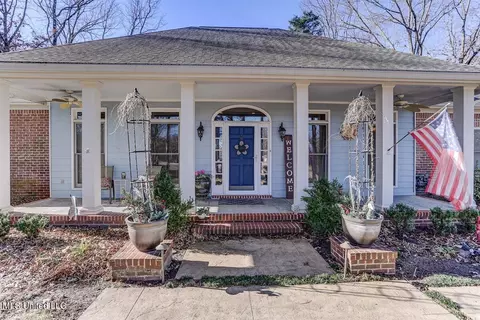 8237 Windersgate Dr, Olive Branch, MS 38654 photo 7