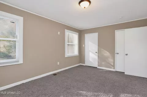 Bedroom - 421 Benning Rd, Jackson, MS 39206 photo 9 of 10