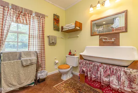 Bath - 3775 Coker Rd, Madison, MS 39110 photo 11 of 12