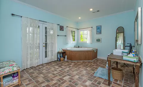 Bath - 3775 Coker Rd, Madison, MS 39110 photo 8 of 12
