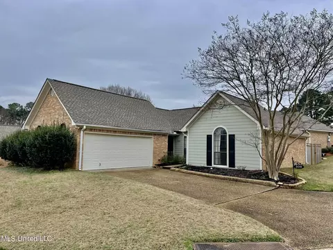 598 Bedford Cir, Madison, MS 39110