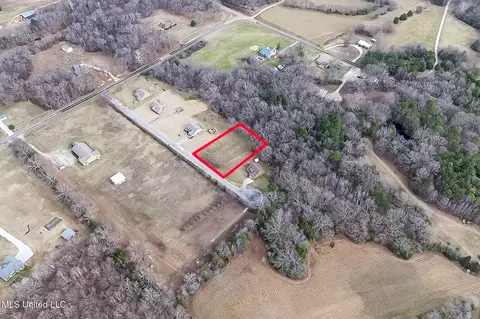 5 Cazassa Creek Dr, Red Banks, MS 38661