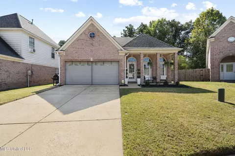 9743 Pigeon Roost Park Cir, Olive Branch, MS 38654