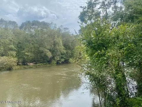 Dogwood Trail, Mccomb, MS 39648