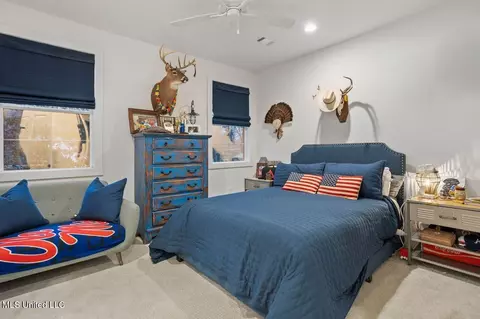 Bedroom - 2060 London Ave, Jackson, MS 39211 photo 5 of 6