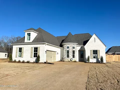 2952 Eden Ln, Nesbit, MS 38651