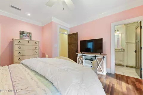 Bedroom - 1164 Cooks Corner Rd, Lucedale, MS 39452 photo 4 of 6