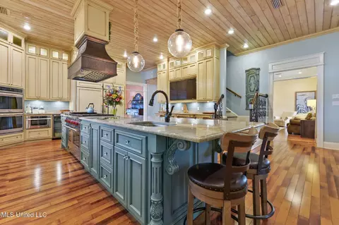 Kitchen - 1164 Cooks Corner Rd, Lucedale, MS 39452 photo 2 of 9