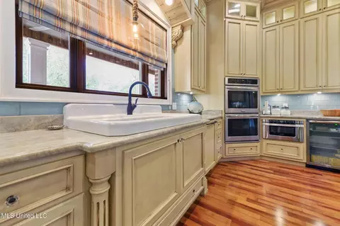 Kitchen - 1164 Cooks Corner Rd, Lucedale, MS 39452 photo 4 of 9