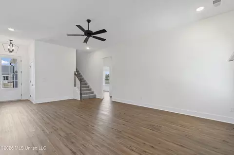 Entry Way - 3621 Hatton Dr, Nesbit, MS 38651 photo 3 of 3